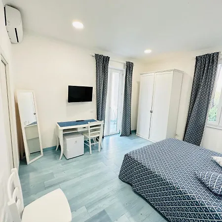 Sky - Immobilevante Guest house Ponza