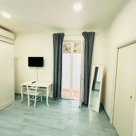 Guest house Sky - Immobilevante 3*