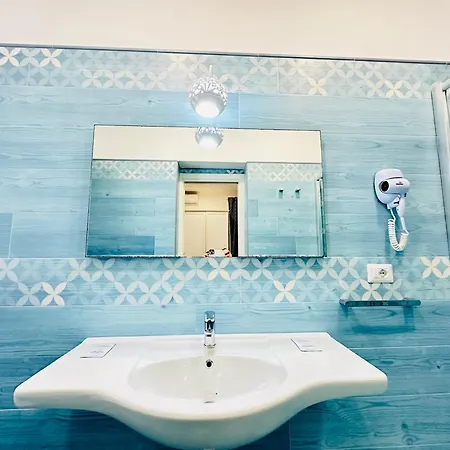 Affittacamere Sky - Immobilevante Ponza