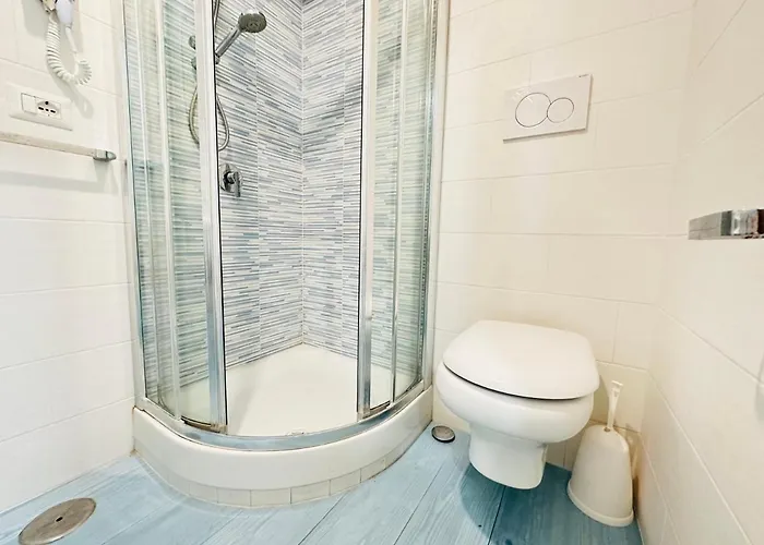 Sky - Immobilevante 3* Ponza